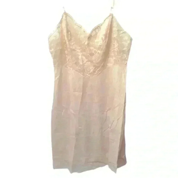 Vanity Fair Vintage Cream Slip Size 36 Small - Picture 1 of 5